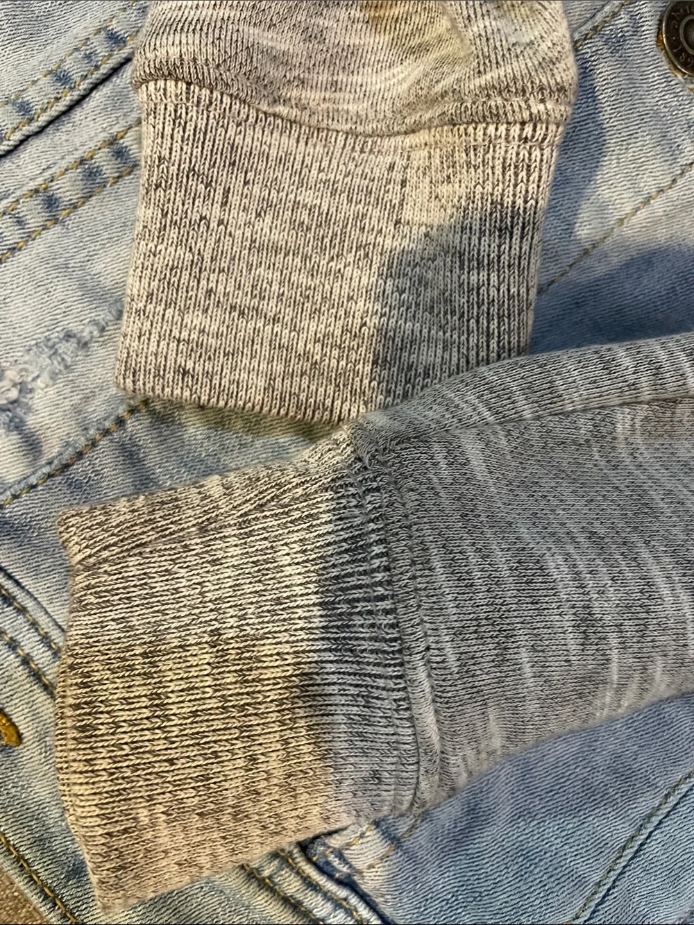 Abercrombie Kids A&F denim jacket hoodie jersey sleeves girls/boys